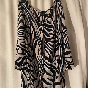 Women’s Cold Shoulder Tiger Striped Blouse